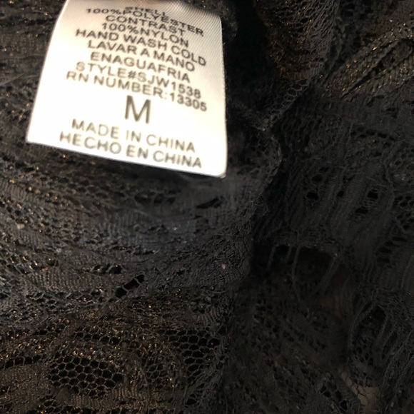 Black Embroidered crop top - Picture 2 of 5